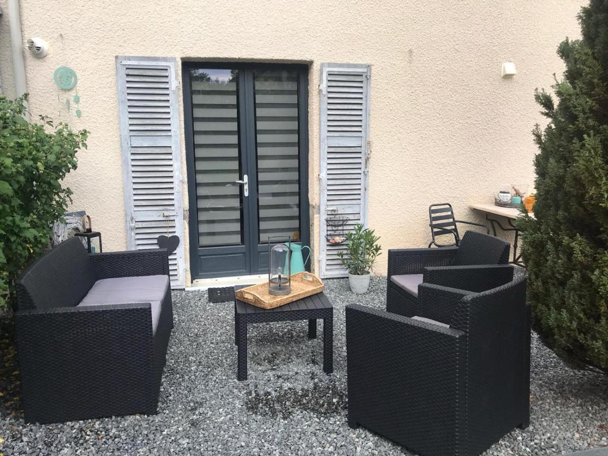 Atelier Des Reves Apartment Vichy Bagian luar foto
